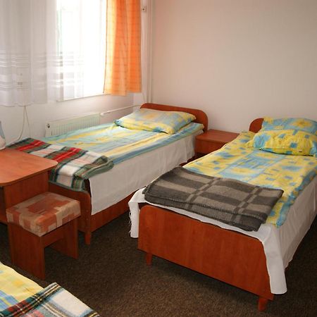 Owr Piramida 2 Hotel Darlowko Luaran gambar